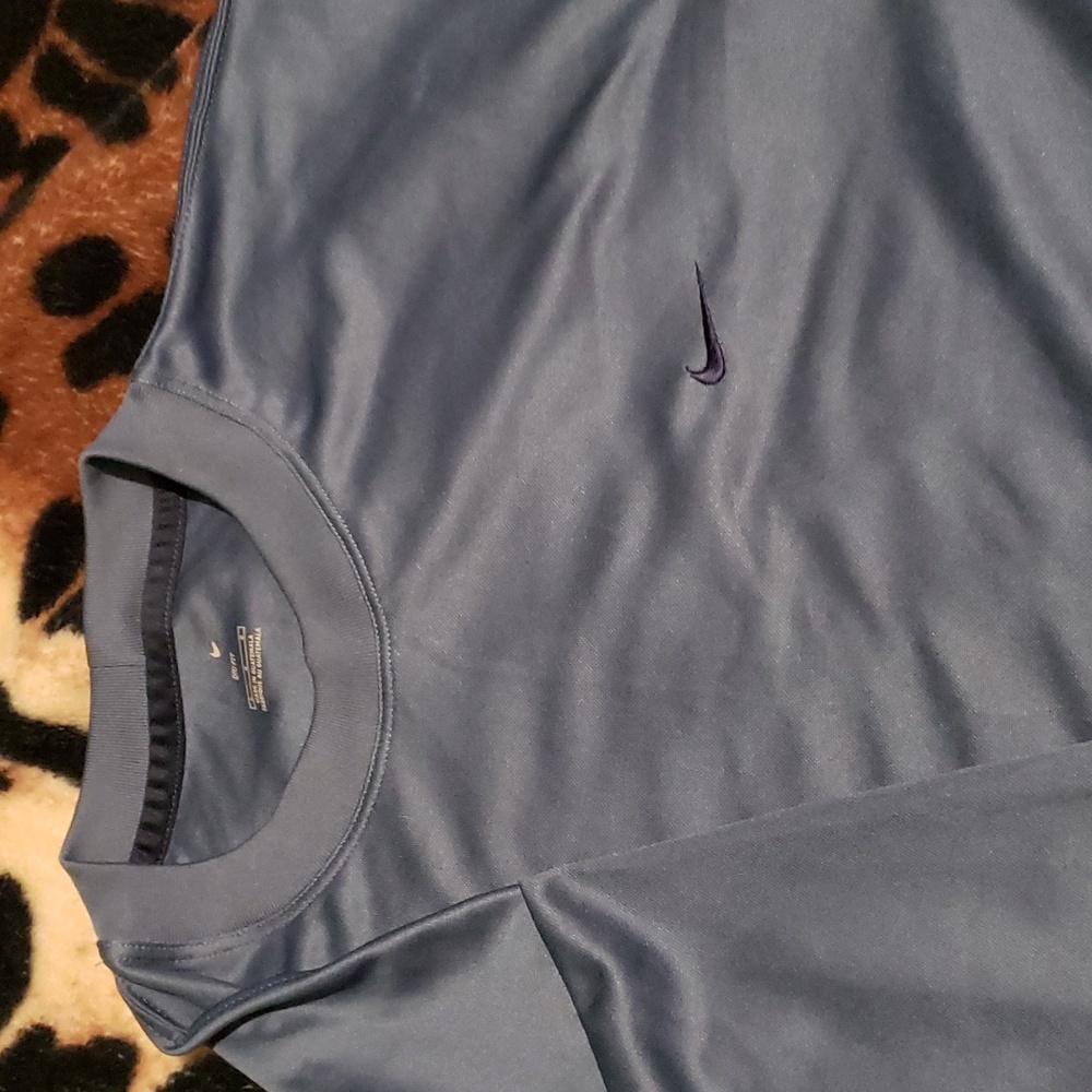 Mens nike dri fit t-shirt